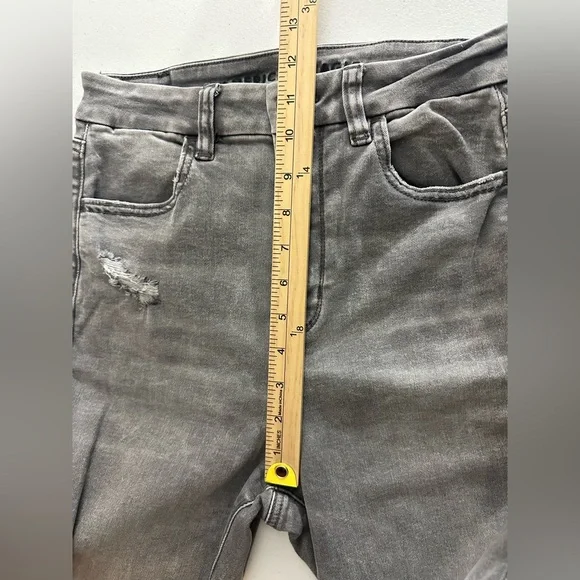 American Eagle Curvy High rise Gray Jegging Distressed Size 4 Next Level Stretch - Picture 12 of 13